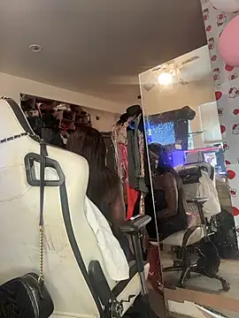 Motherbigbus webcam