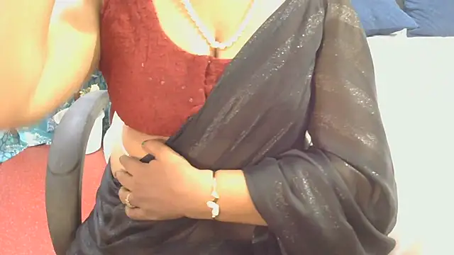 Mallu_Manisha live cam on StripChat