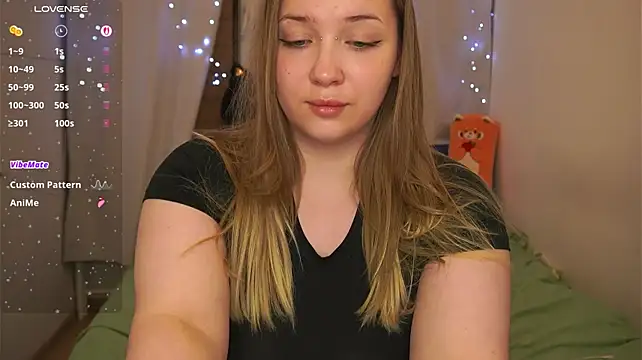 CuteSharloti webcam
