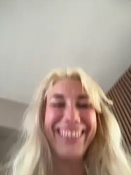 yoitsmadib webcam
