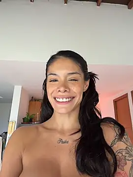 SiennaLuvs webcam