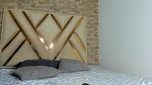 Little_ebonyx webcam