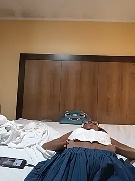 jasmine_fullsshine (F milf) - Millionaire status