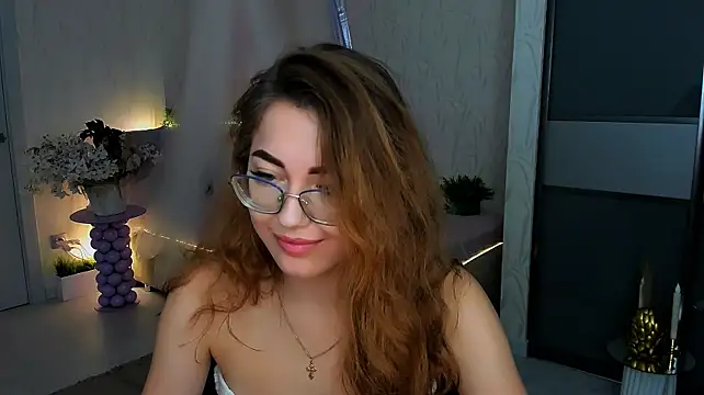 SereneFlame live cam on StripChat