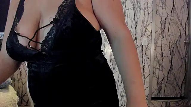 adelinemoretti webcam