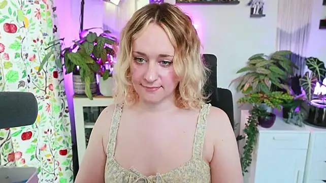 Model: xzoeyryanx