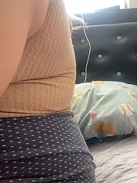 SophieLuxee webcam