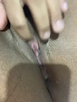 Lelesexblack webcam
