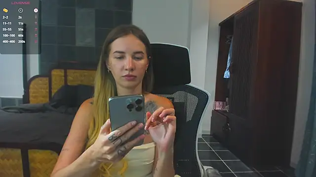 mel_collins webcam