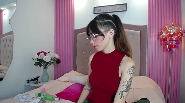 Marinette_Luxe webcam