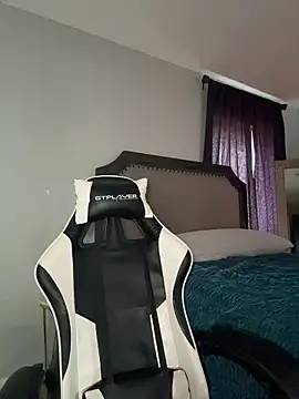 lovely_beast webcam