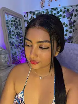 NatashaBrown12 live cam on StripChat