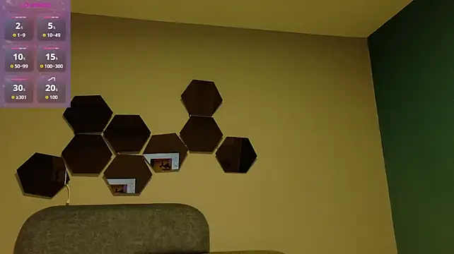 MiiaCullens webcam