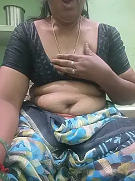 saro_tamilgirl webcam