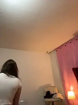 Angela-Diaz webcam