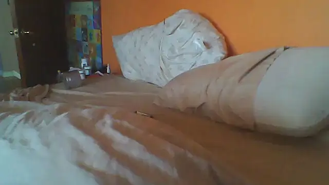 Teddy4420 live cam on StripChat