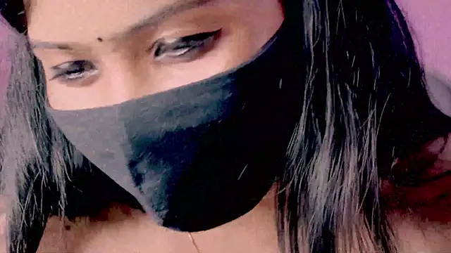 sexyhoney27 webcam