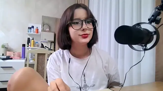 NeomiMckillip