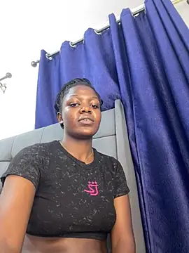 Black_prettty webcam