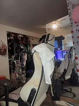 Motherbigbus webcam