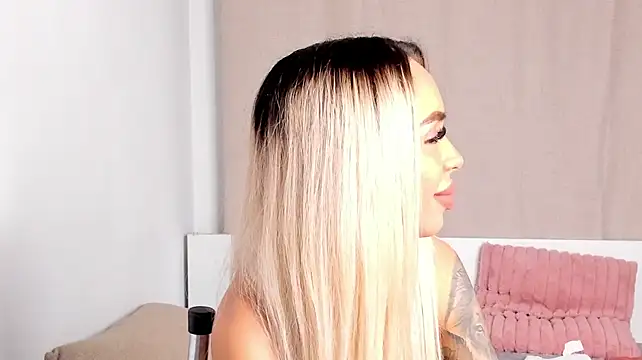 AprilHadid