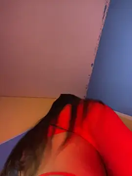 Laulin_TayyyX
