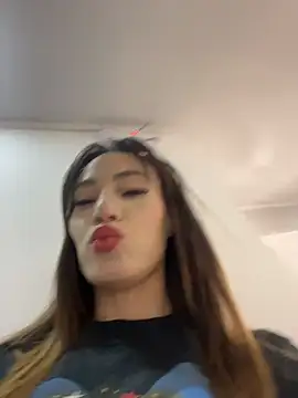IAmNobodyXXX webcam