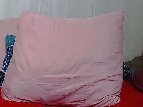 Freakyassnwildx webcam