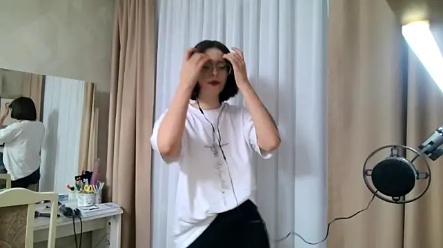 NeomiMckillip