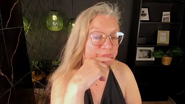 NataliMellow live cam preview