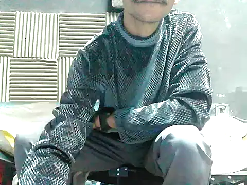 Nunnm live cam on StripChat
