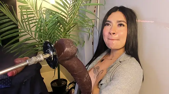 Juli_Casanova webcam