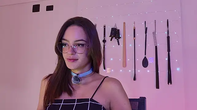 nina_kink live cam on StripChat