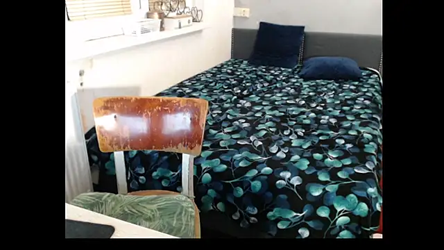 Sweetboobs live cam preview