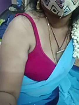 Devi_Tina