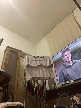 crisfootlicker