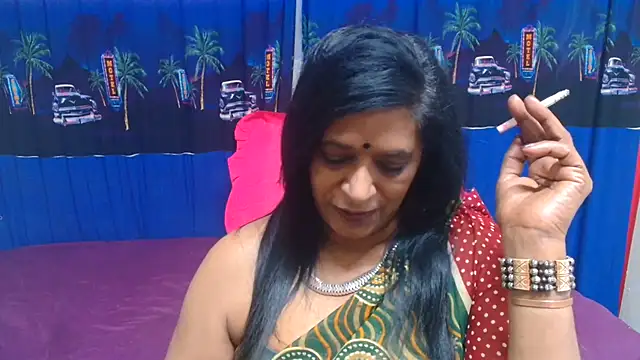 INDIANFUSION live cam on StripChat