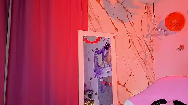 Modella: antonellastar24_