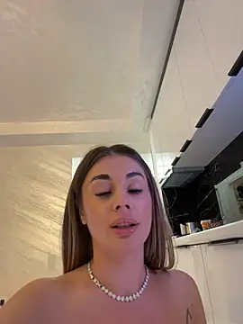 IsabellaEtthan live sex cam