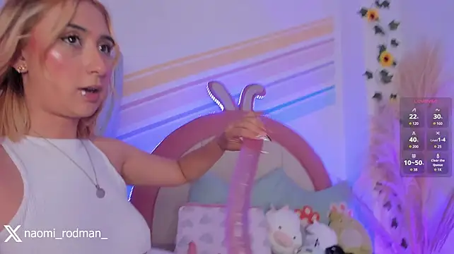 Naomii_Rodman_