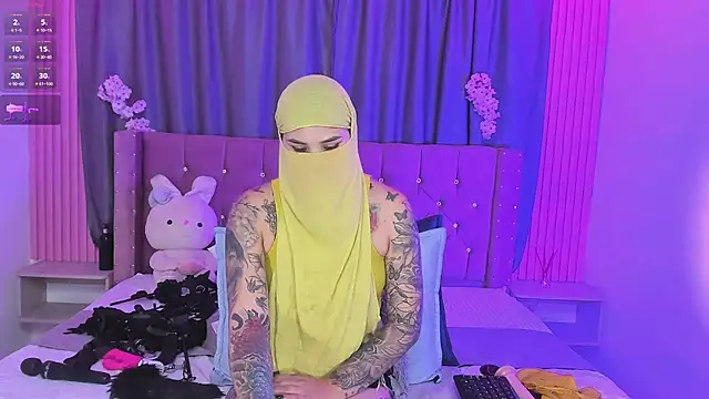 Nayla-Mouna