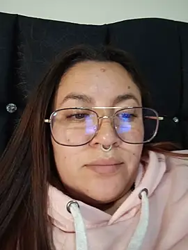 samm_curvy live cam on StripChat