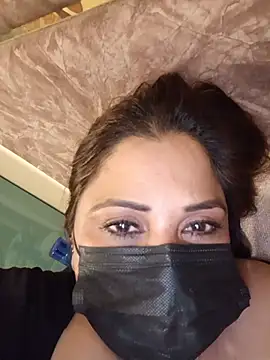 Jiya22 live cam on StripChat