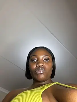 PrincessTamara live cam on StripChat
