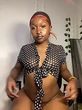 Ashlleiigh live cam on StripChat