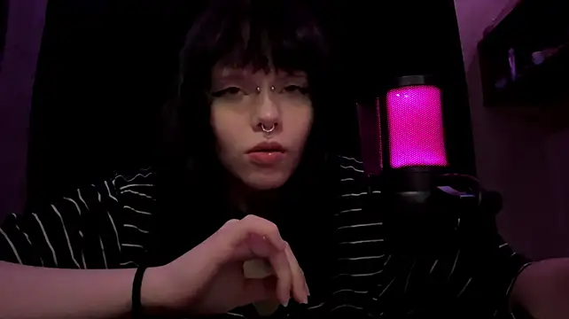 RevivedSop live cam on StripChat