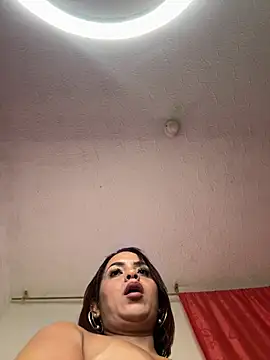 EmmaHot