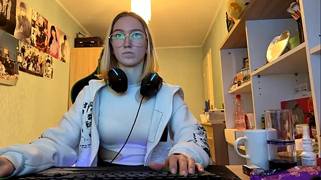 SoniaKotts live cam on StripChat