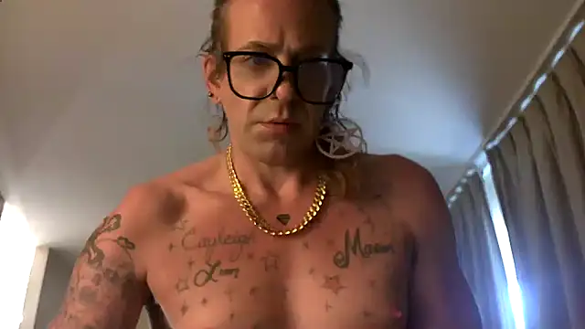 VanillaSnowcones live sex cam