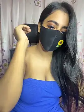 Naughty_Queen49 live cam on StripChat